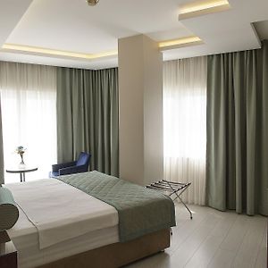 Deluxe Zimmer mit Kingsize-Bett
